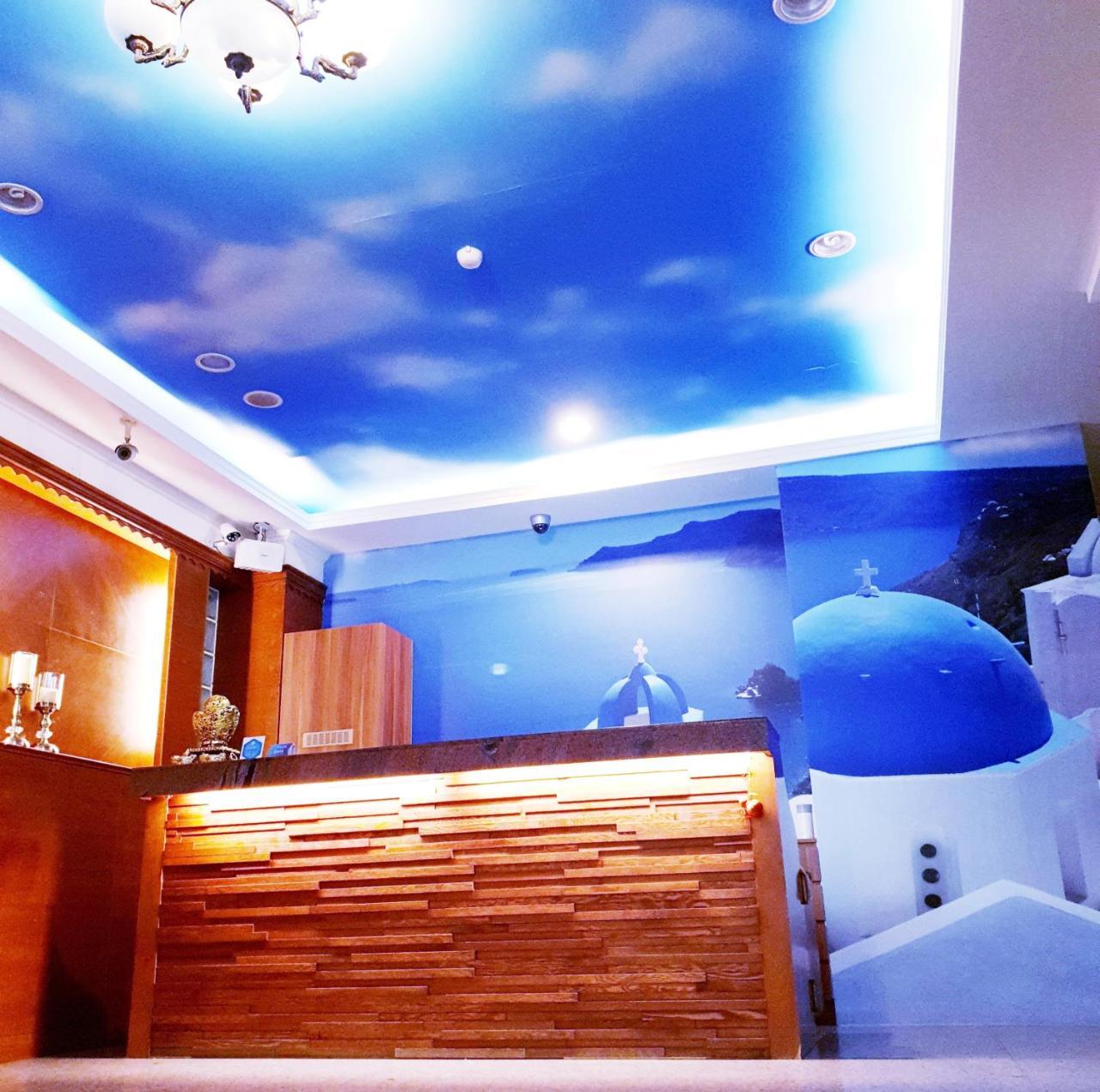 Blue Ocean Hotel Каосюн Екстериор снимка